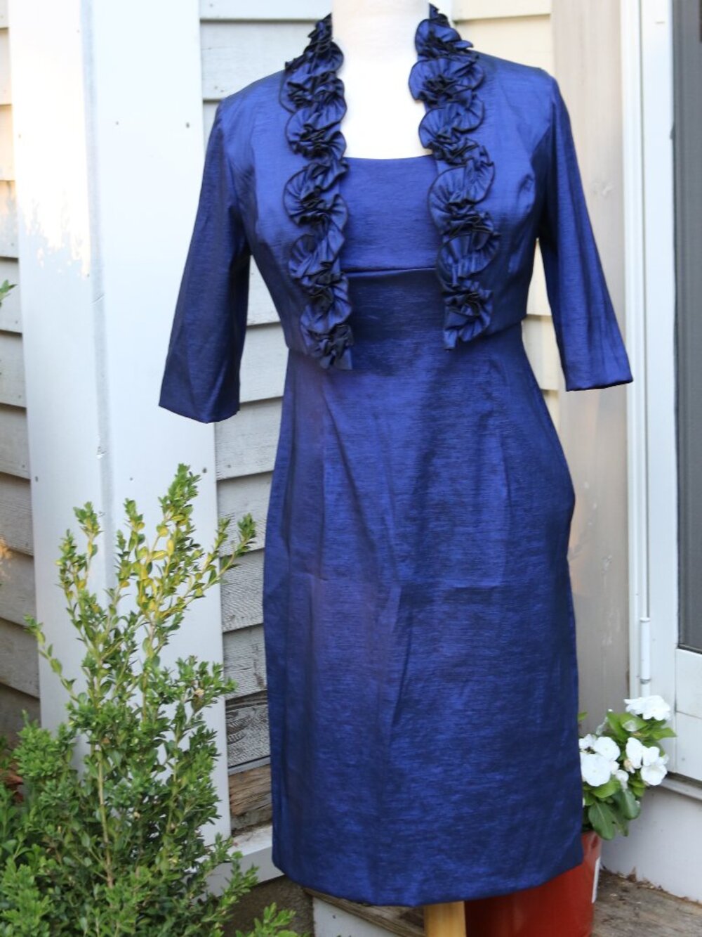 S,L. Fashions Blue Tafetta Sleeveless Sheath w Ruffle Bolero Jacket Set Sz 6